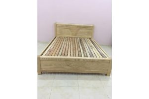 Giường ngủ gỗ Sồi giá rẻ